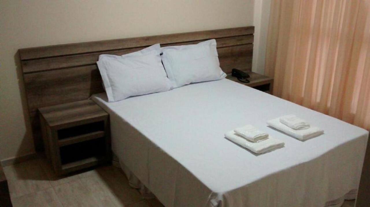 Open Hotel Telêmaco Borba Eksteriør billede
